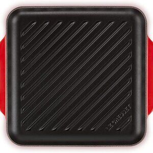 Le Creuset Square Grill & Brush - Cerise